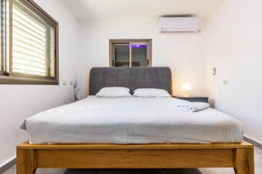 Prime location - Ocean Apartments - 1 min from the beach